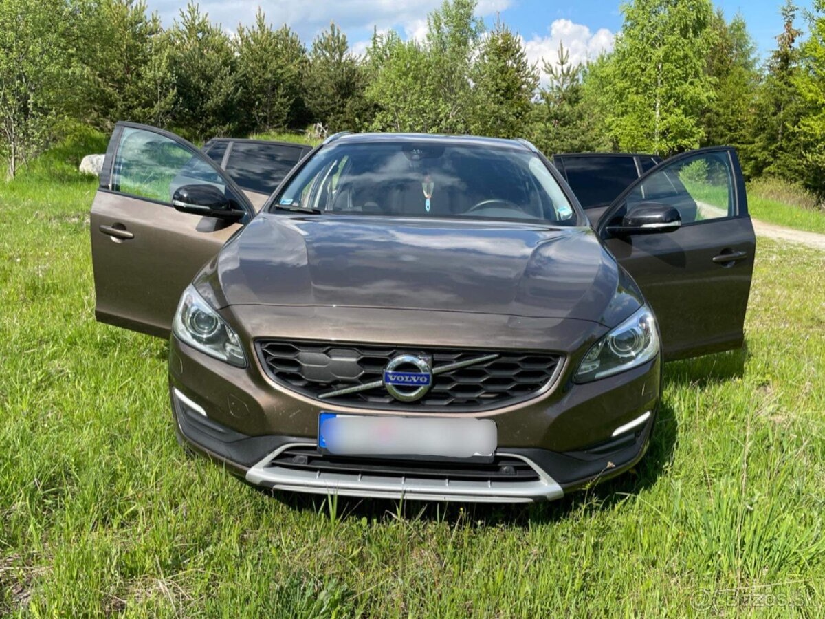 Volvo V60 cross country - 2