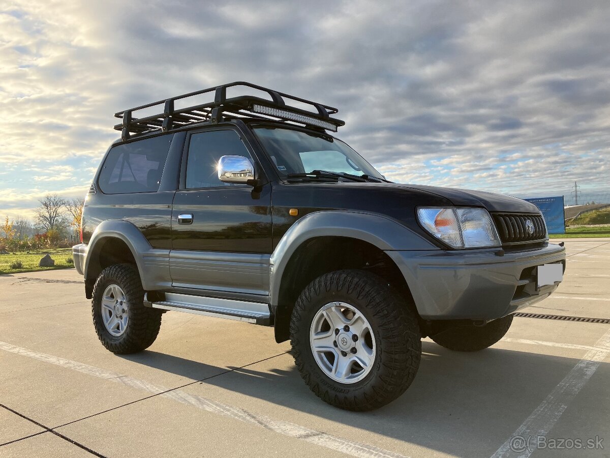 Toyota Land Cruiser J90 - 2