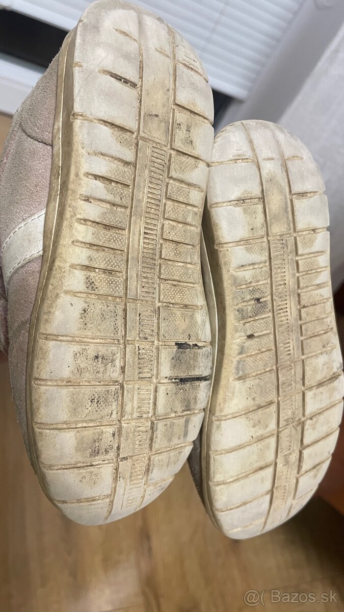 Dievčenské botasky veľ. 28 PROTETIKA - 2