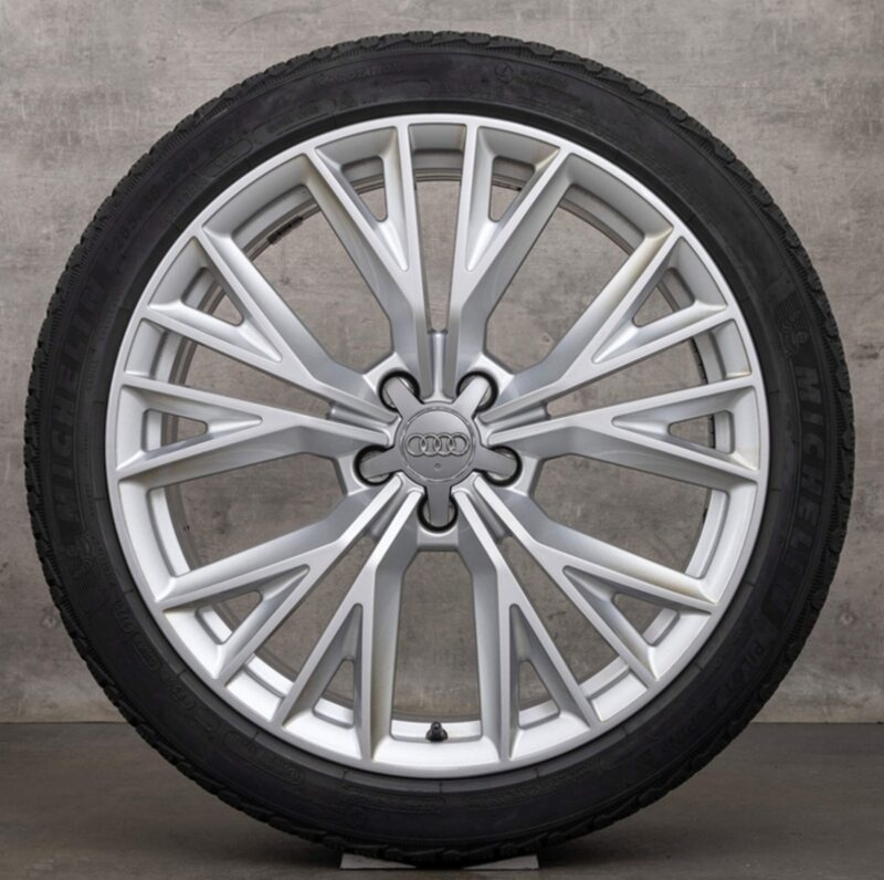 AUDI DISKY R20 ET26 z AUDI A7 Competition - 2