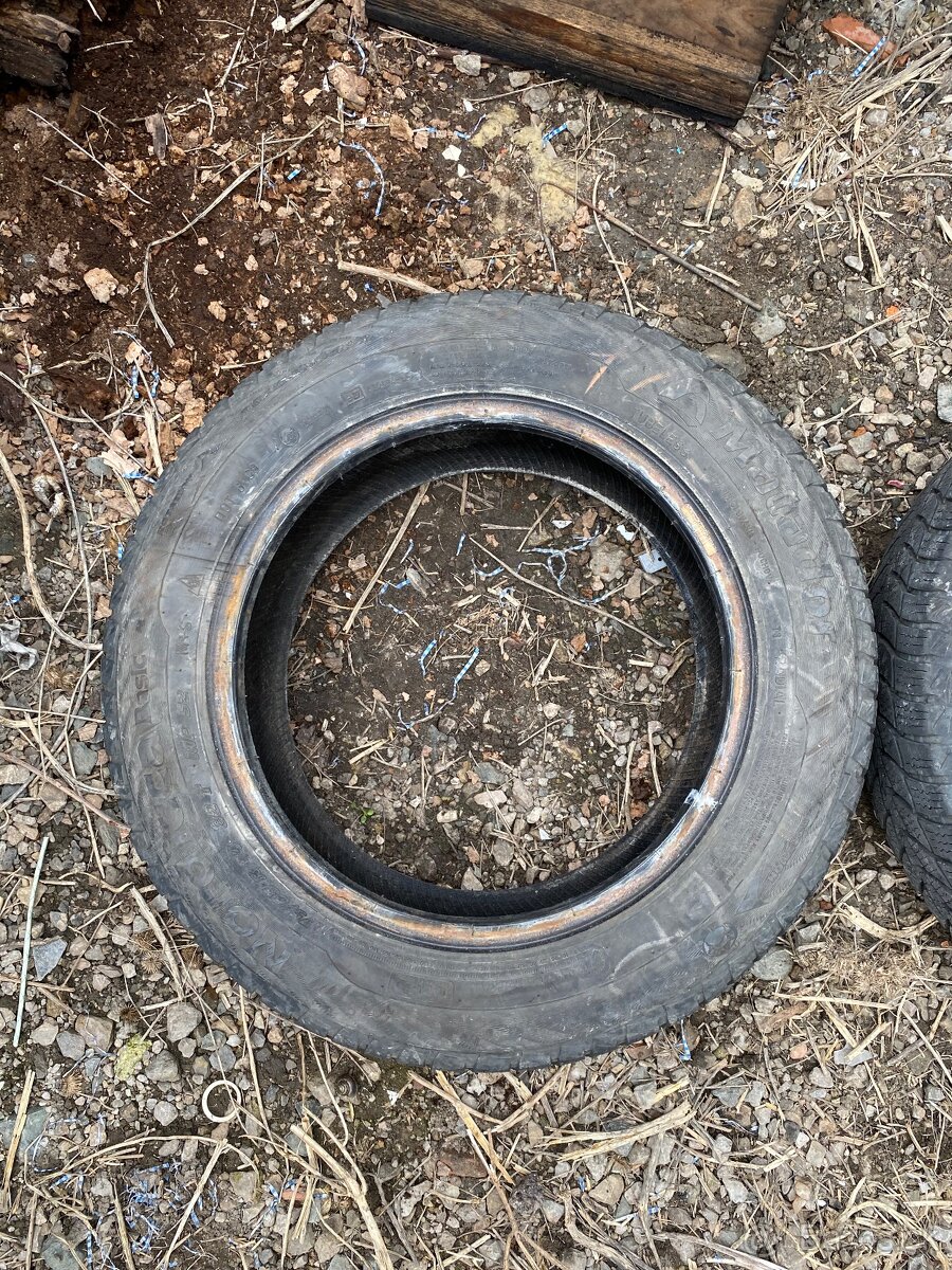 Predám zimné pneumatiky 175/65R14 - 2