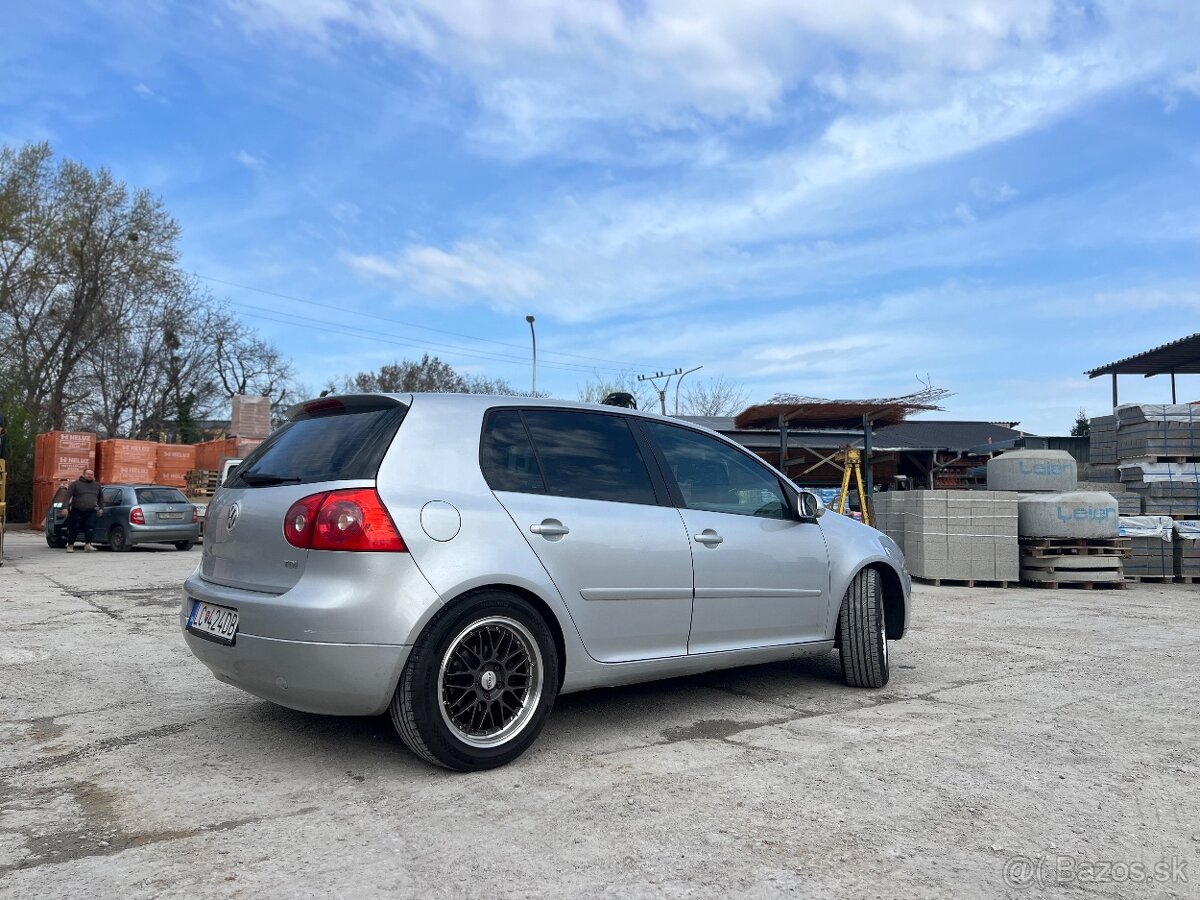 VW GOLF 5 1.9 TDI 77kW - 2