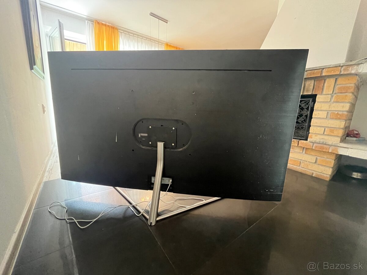 Samsung QLED 75 4K smart TV - 2