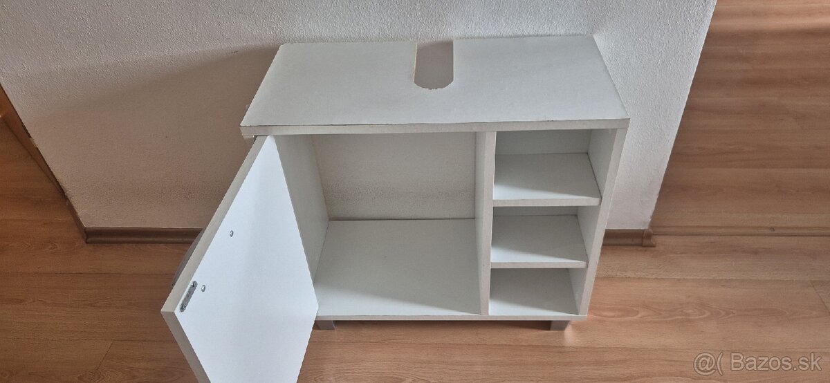 Komoda pod umývadlo - 2