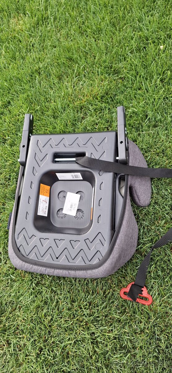 Podsedak isofix - 2
