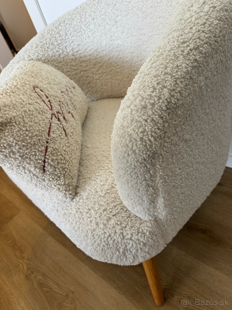 Tchibo bouclé kreslo – krémové, drevené nohy - 2