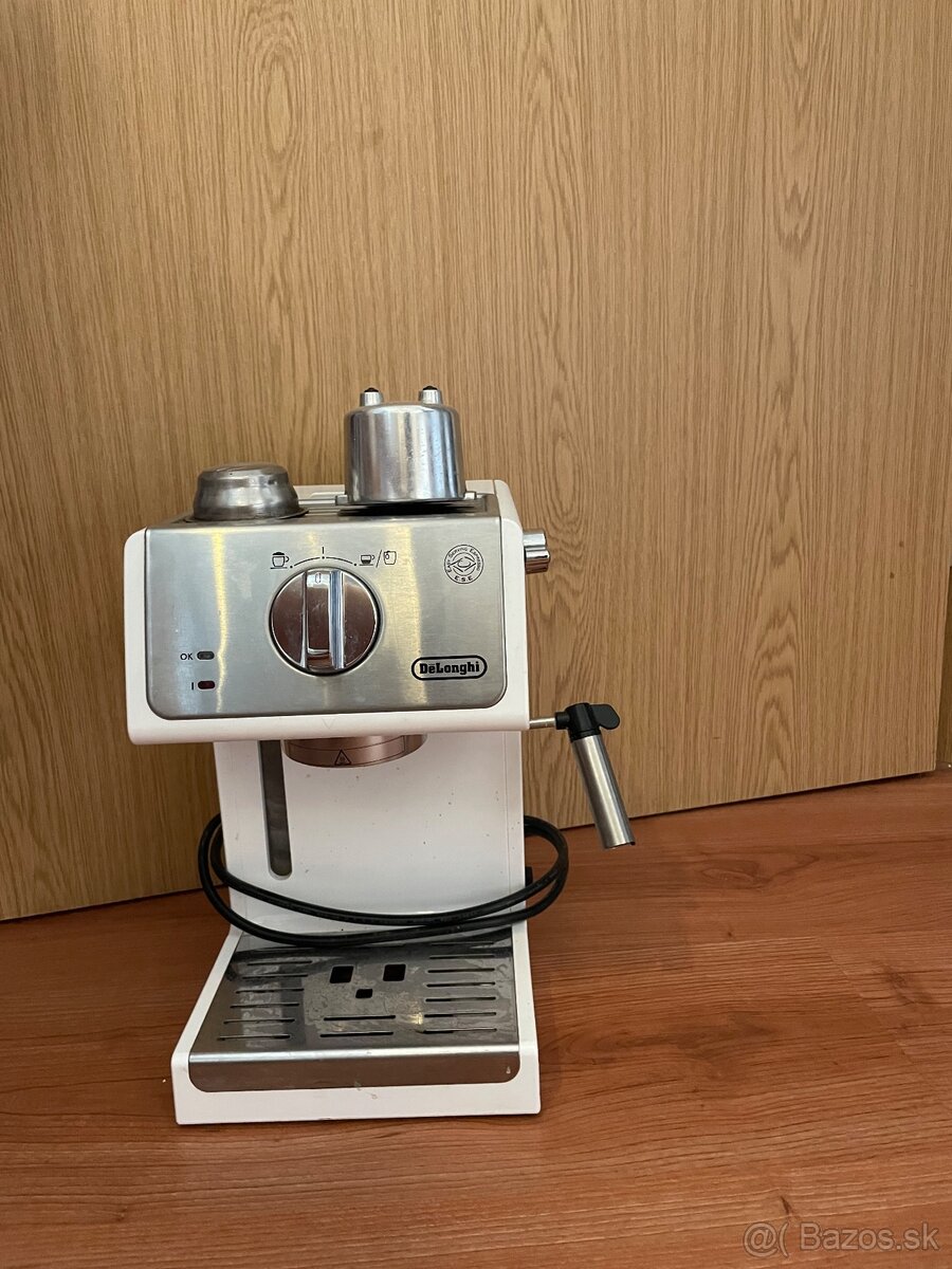 Predám kávovar De’Longhi - 2