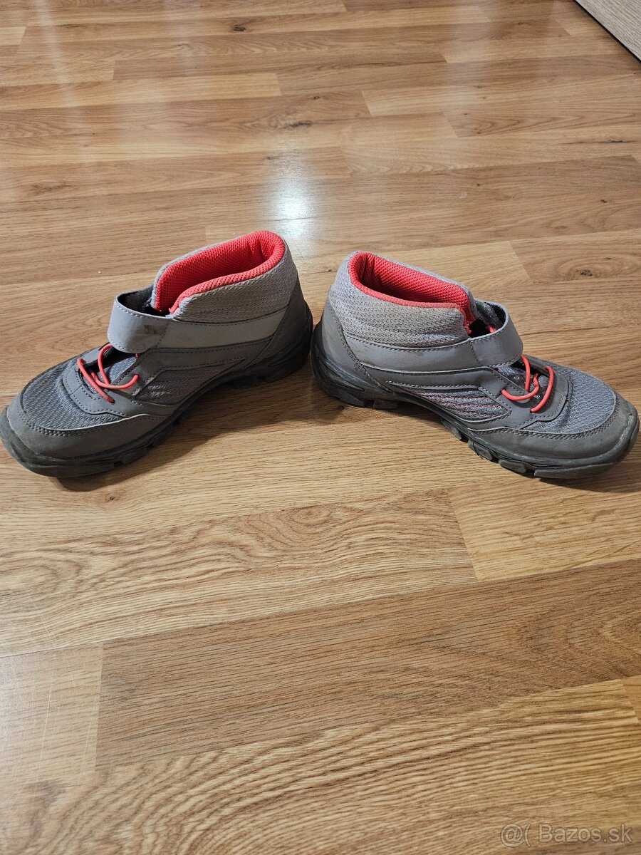 Turisticka dievčenska obuv DECATHLON - 2