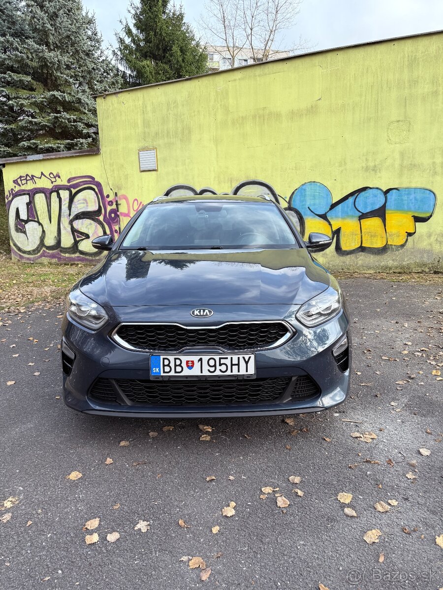 ia Ceed SW 1.6 CRDi 100 kW – First Edition A/T - 2