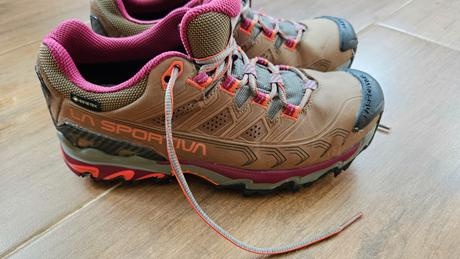 Turisticke topanky La Sportiva Goretex vel. 37 - 2