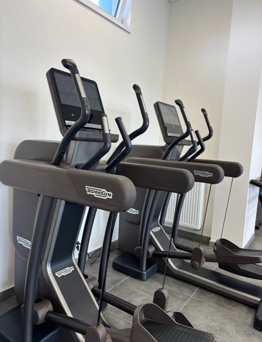 Technogym Artis Vario Unity 3 Live profi kardio - 2