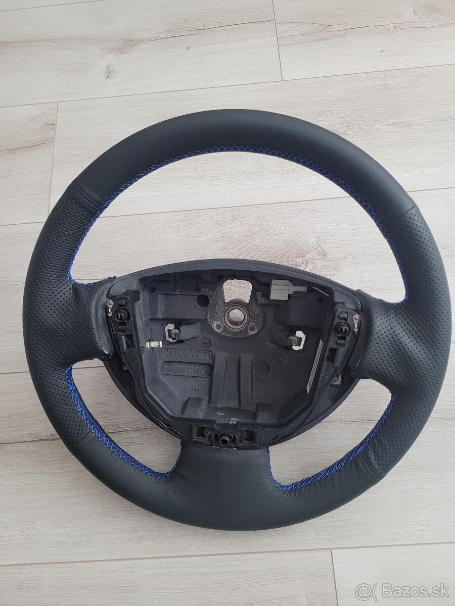 RENAULT CLIO THALIA-VOLANT - 2