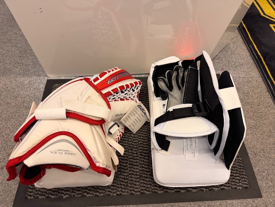 DĚTSKÝ SET LAPAČKA A VYRÁŽEČKA BAUER/CCM Jr - 2