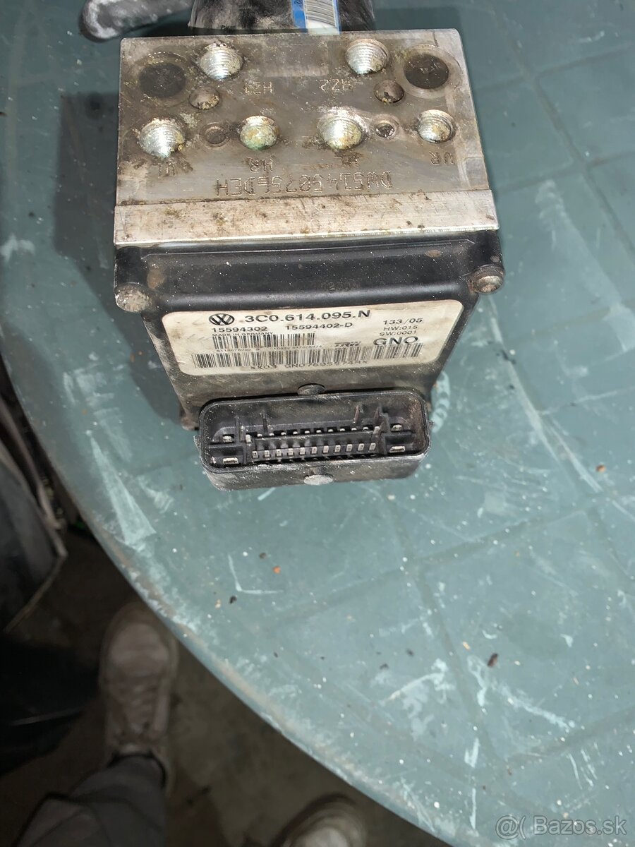 ABS kocka Passat B6 - 2