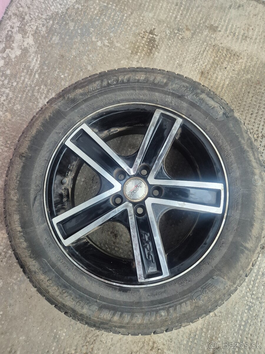 Predám letné pneu na elektronoch R15 - 2