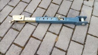 spodne ramena na zetor3011-7745 - 2