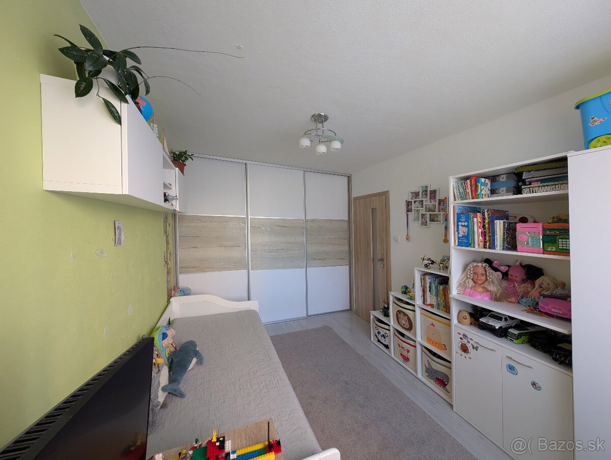 Predám 3-izbový slnečný byt Košúty 2 - 2