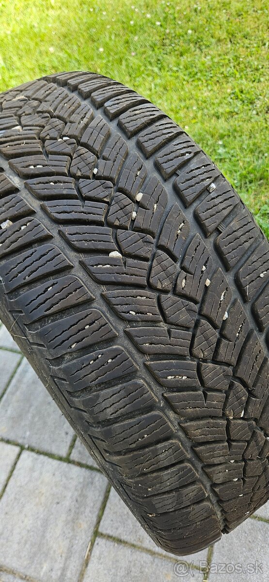 Zimné pneumatiky 225/50/R17 98V - 2
