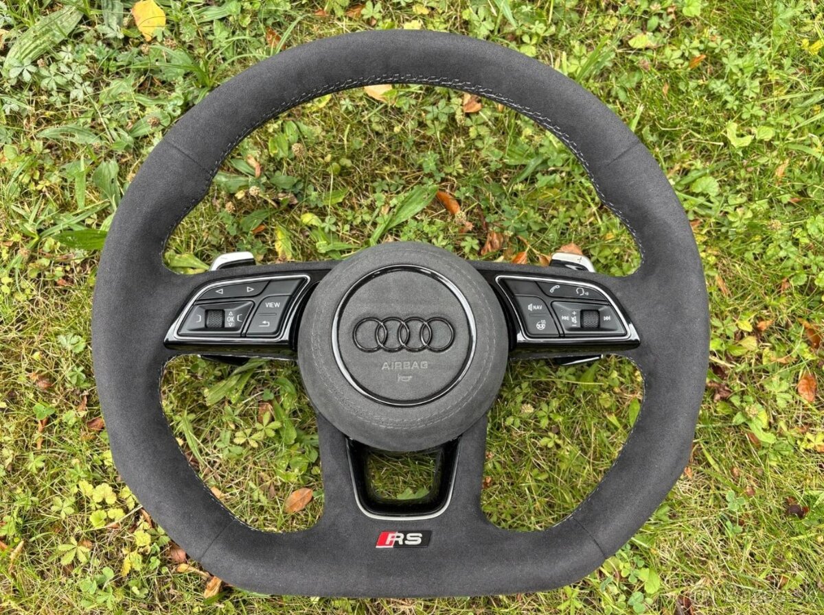-AUDI MULTIFUNKCNY VOLANT ALKANTARA s logom S - 2