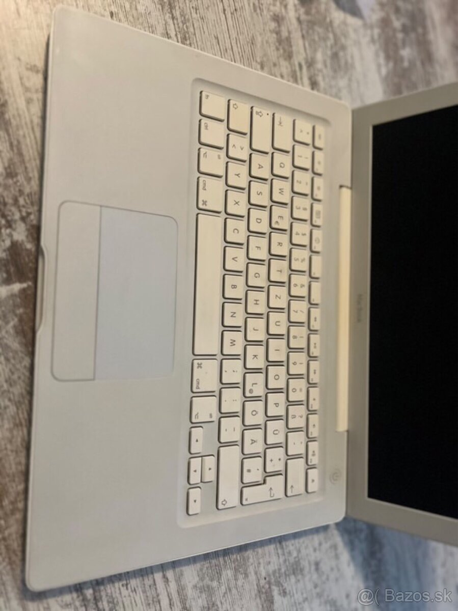 MacBook - 2