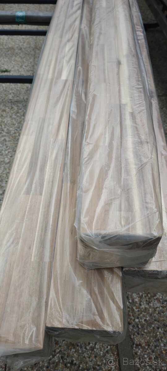 Škárovka pohľadové hranoly Akácie a Hevea malajský dub - 2