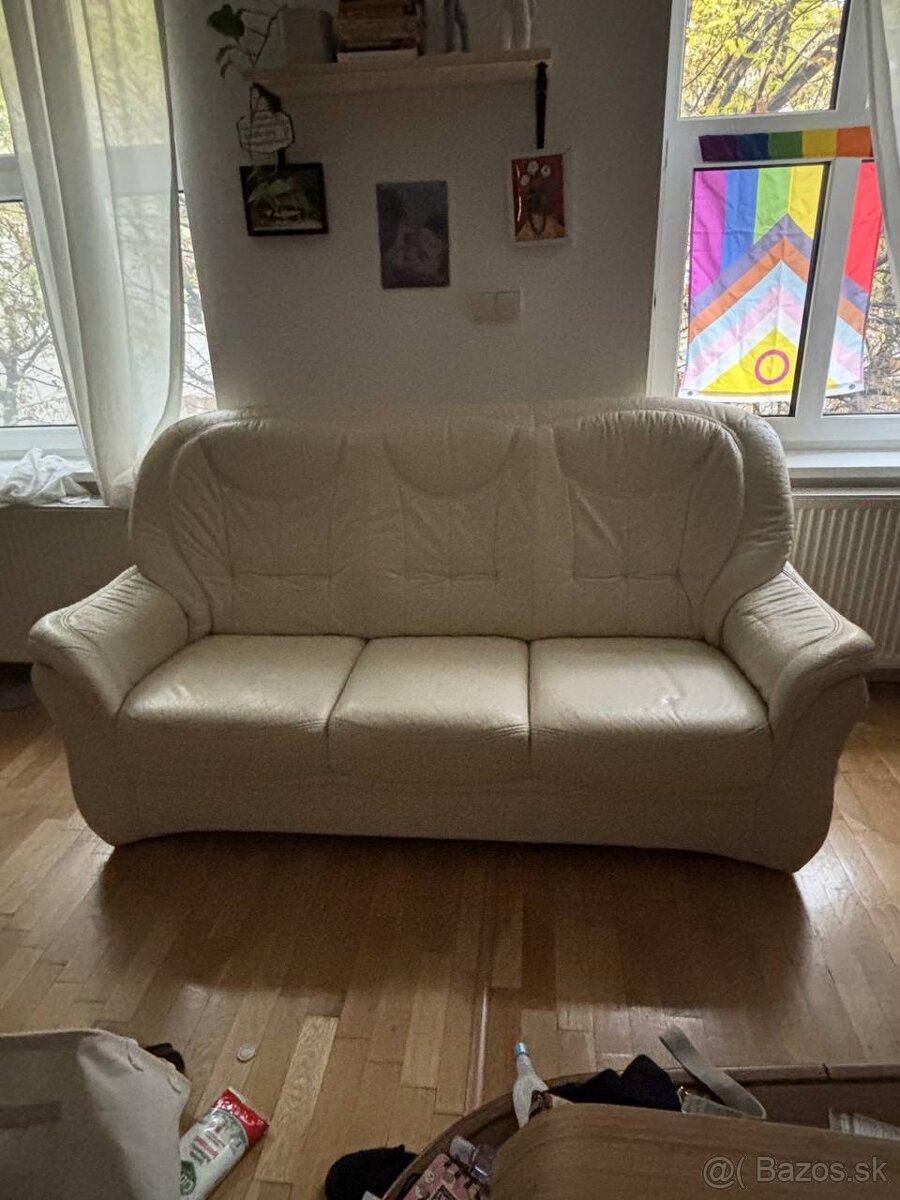 Darujem koženú sedačku za odvoz - 2