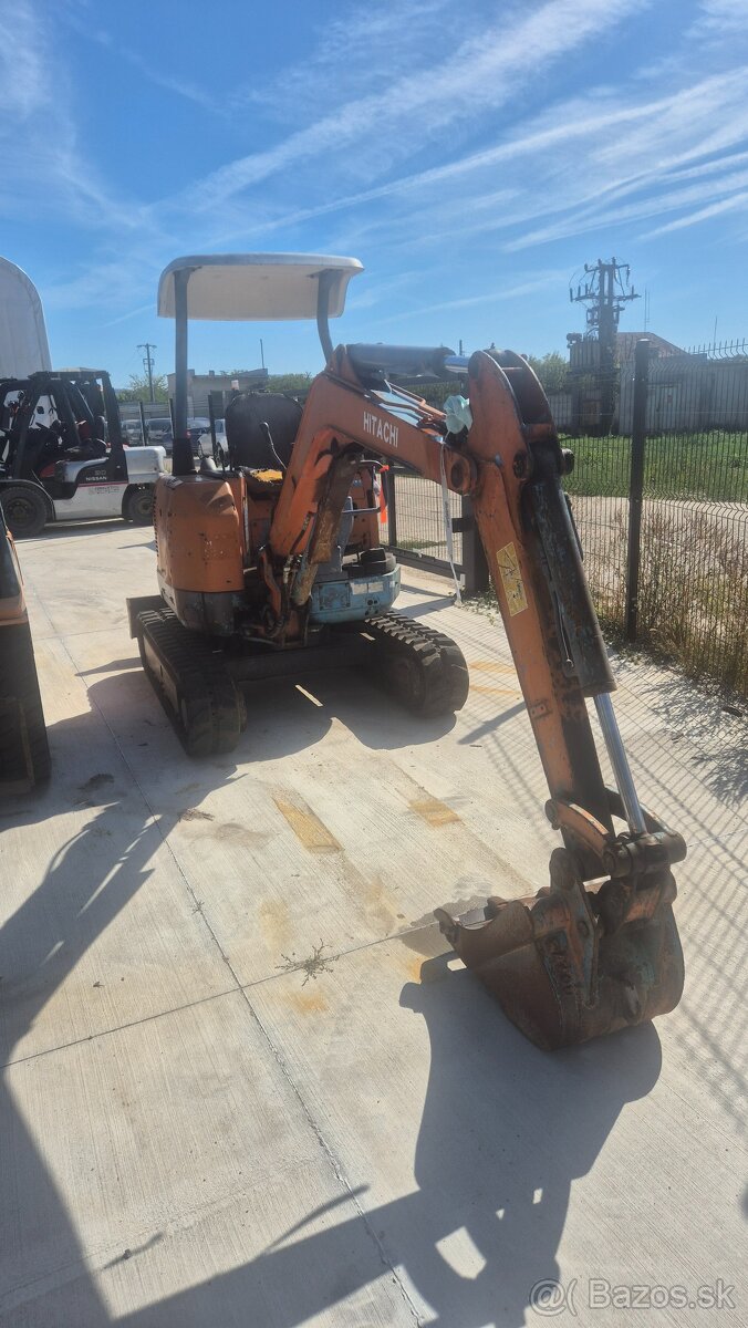 Na predaj Hitachi EX20U kompaktný minibager - 2