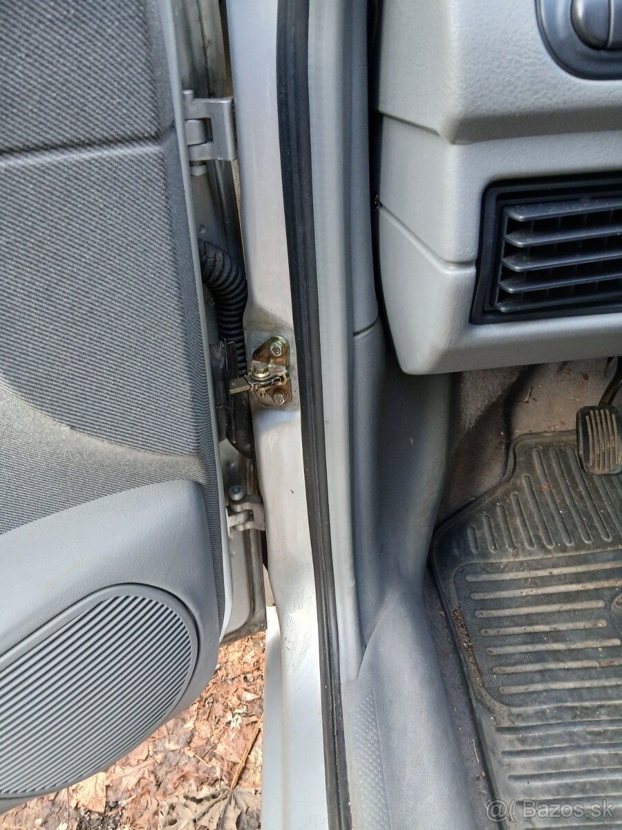 Škoda Felicia Combi 1.3 MPI LX (50 kW), rok 2001 – TOP stav, - 2