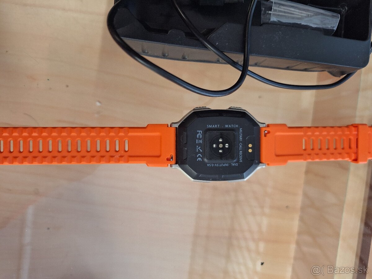 KR82 2,1palcové chytré hodinky - 2