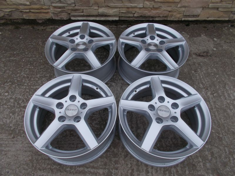 Elektróny Dezent R15 5x114,3 4ks - 2