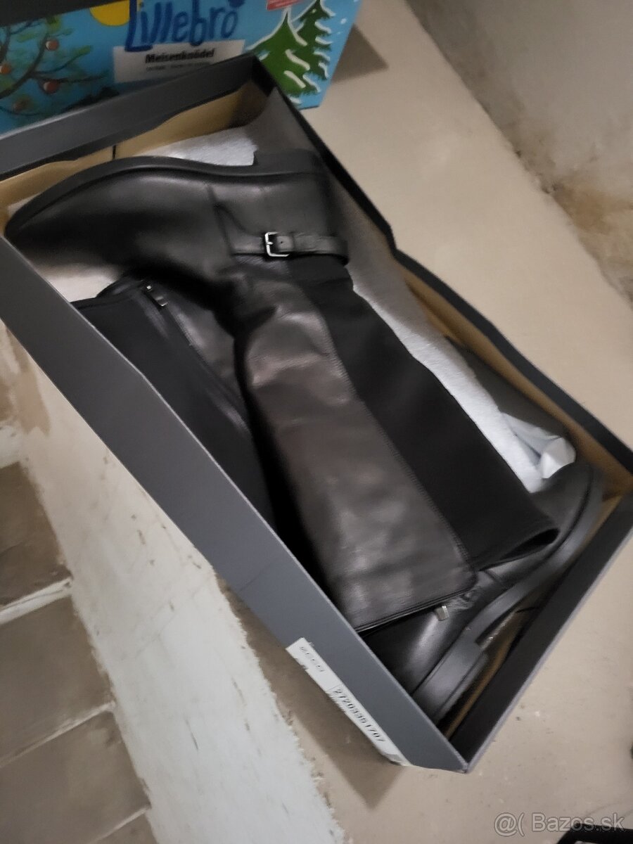 Predám elegantné dámske kožené čižmy ECCO SHAPE - 2