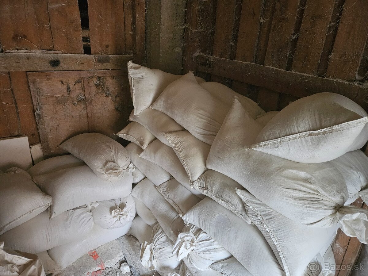 Zmeska pre sliepky nosnice - 2