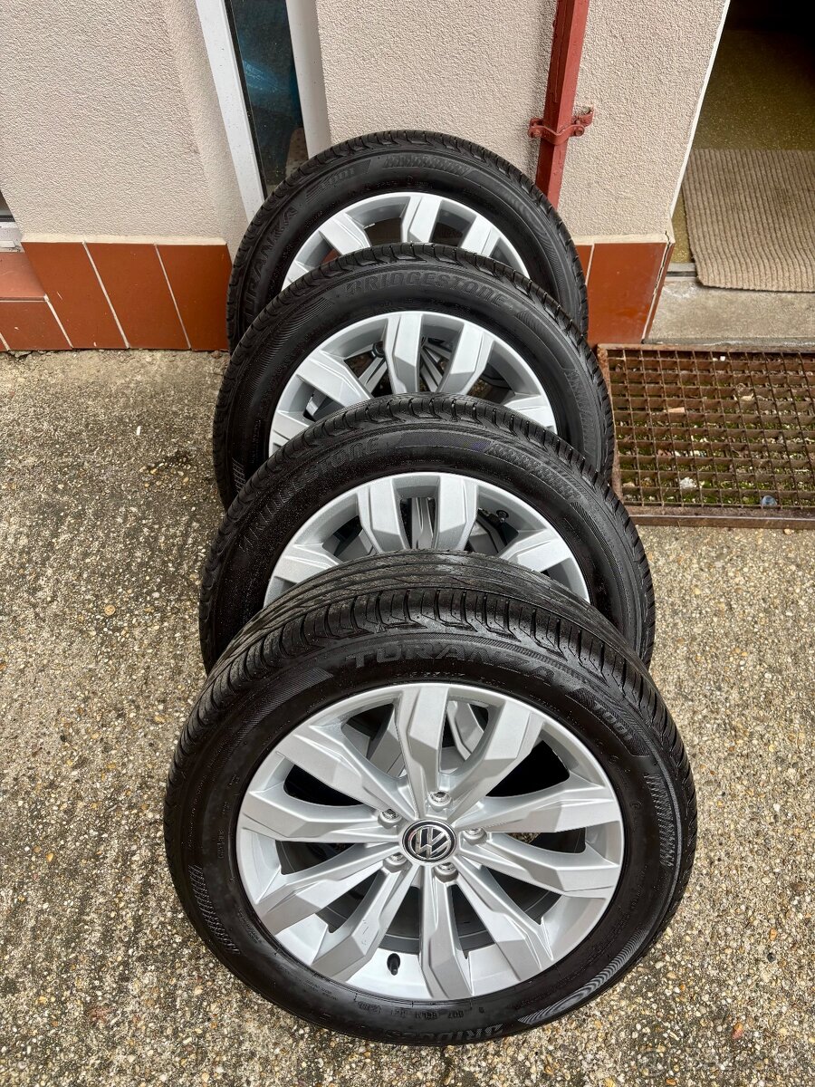 Letné originál VW 215/55 R17 5x112 - 2