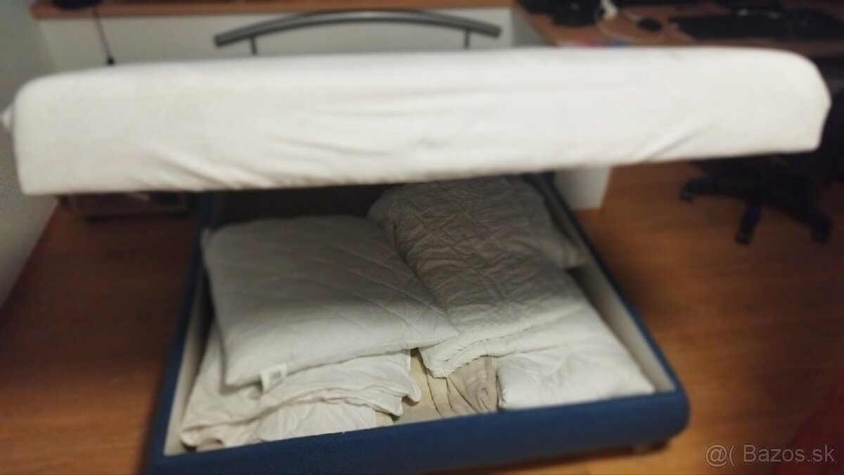 Predám posteľ - 2