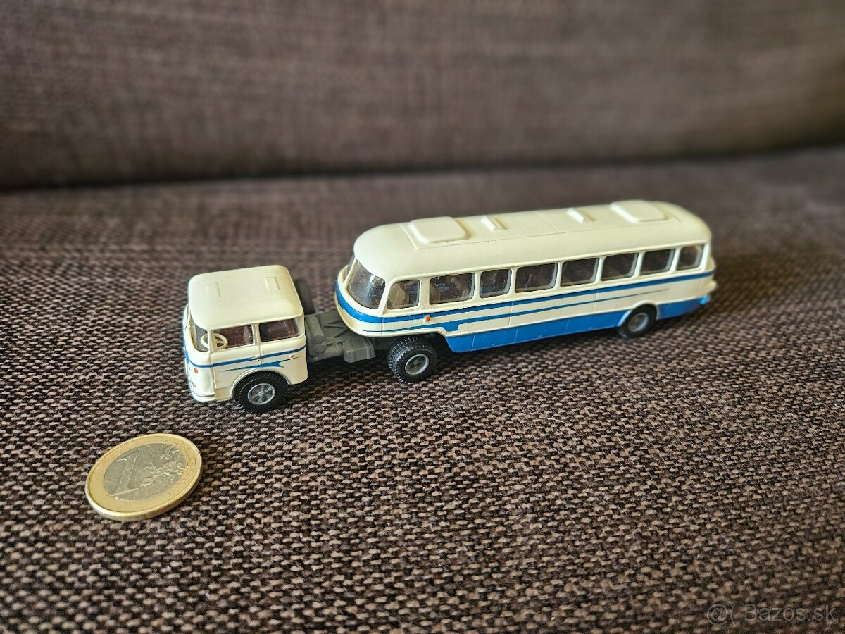 Škoda 706 + NO 80 v mierke 1:87 - 2