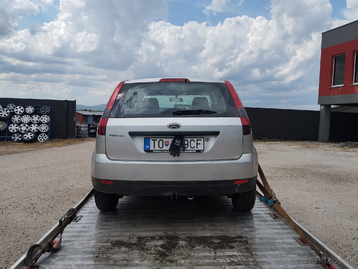 Rozpredám Ford Fiesta - 2