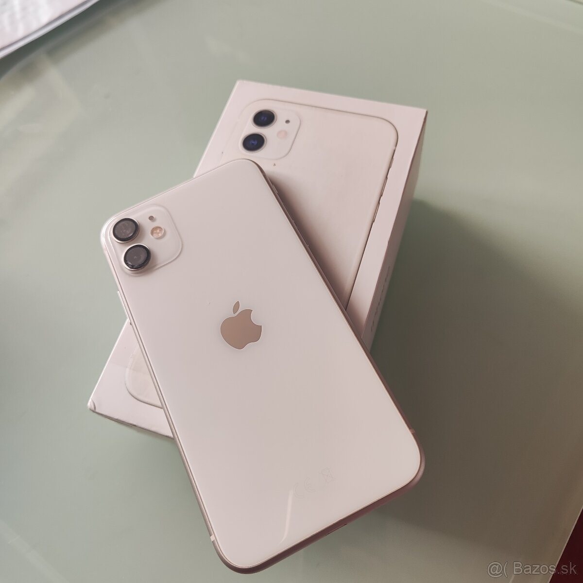 Apple iPhone 11, 64 GB - 2