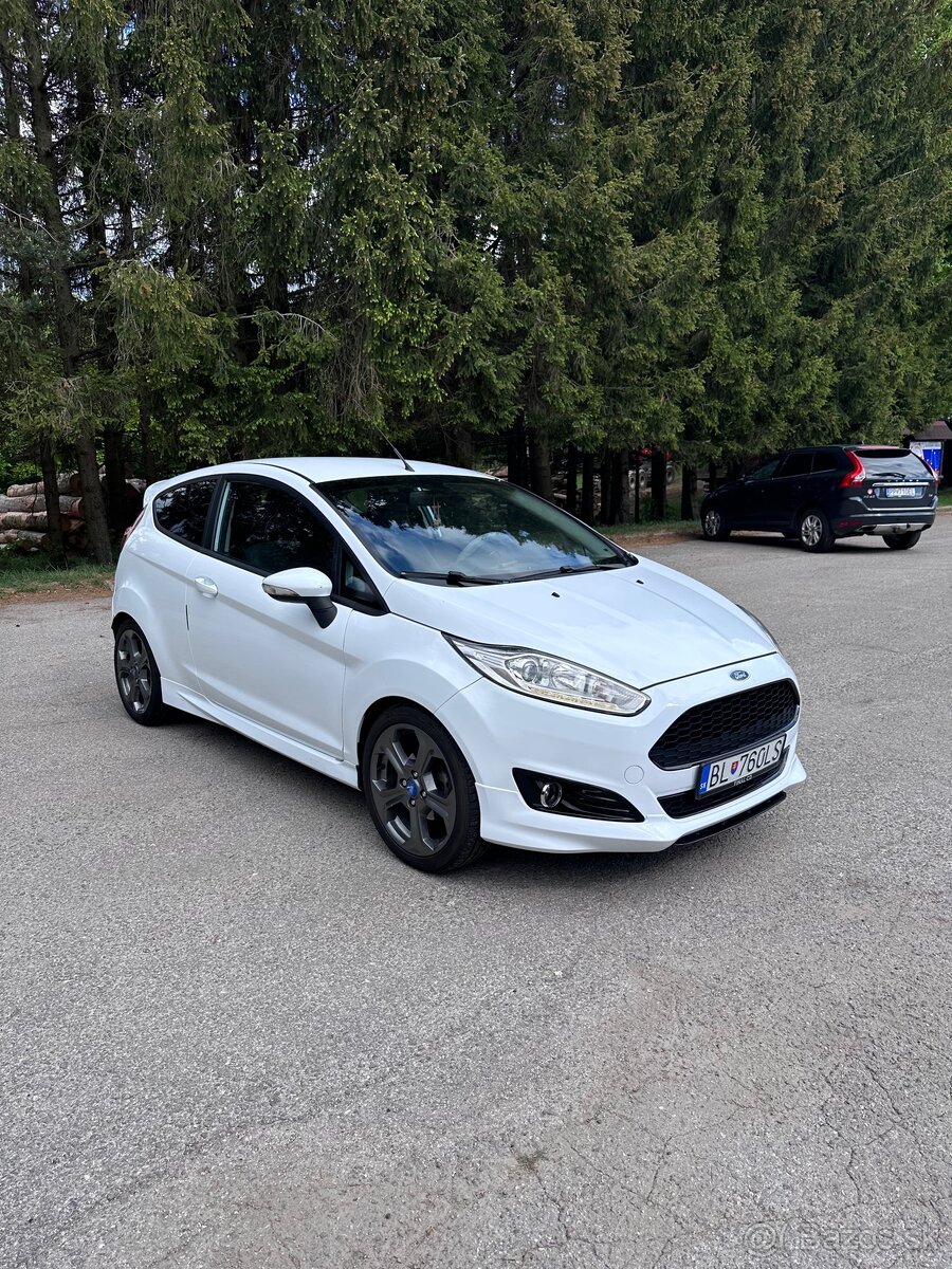 Ford Fiesta - 2