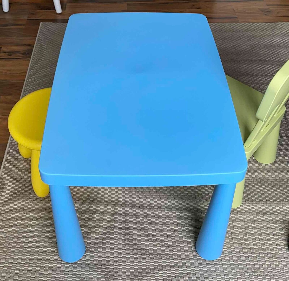 Stôl - 2