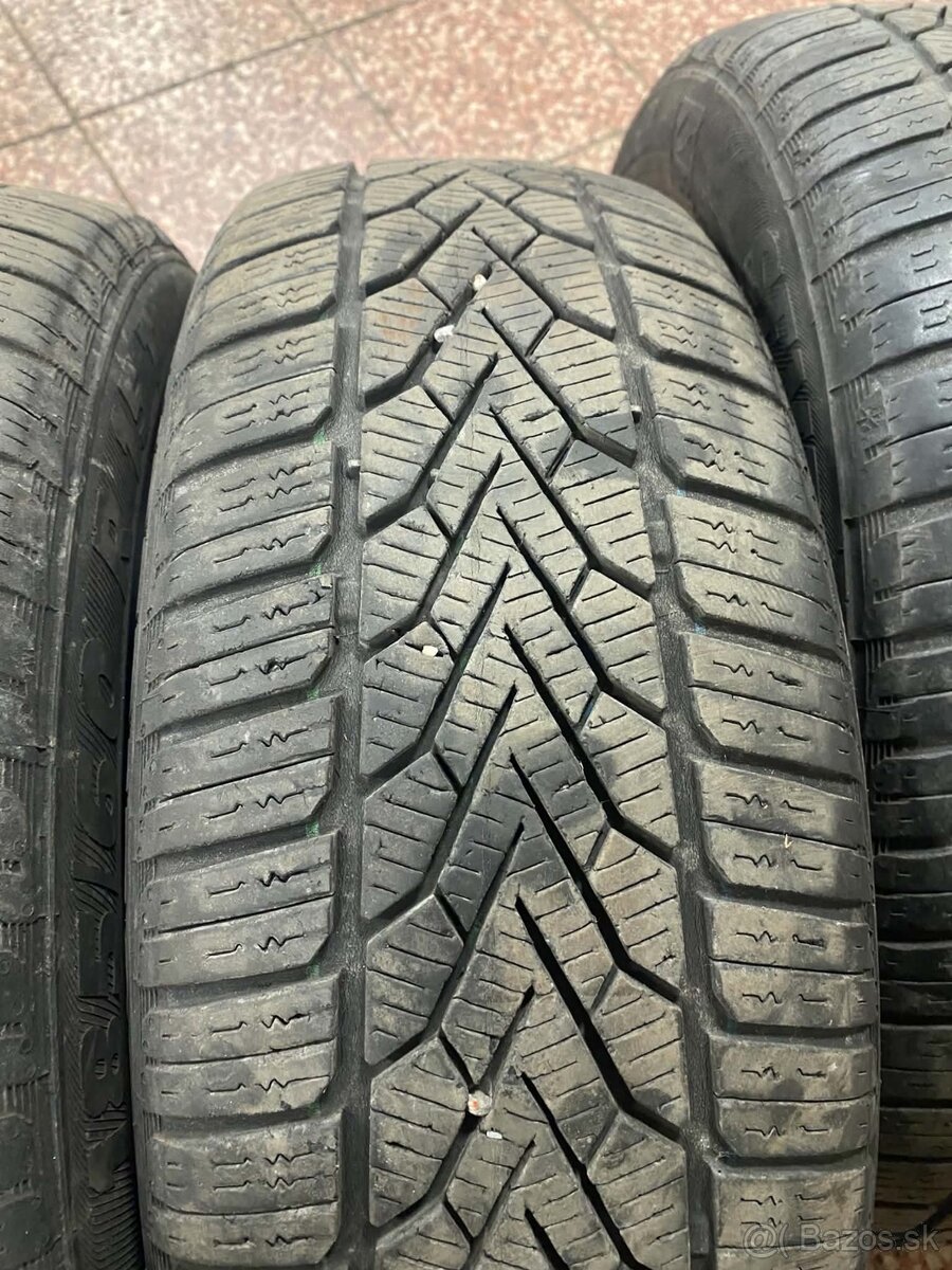 185/60 R15 SEMPERIT ZIMNE - 2
