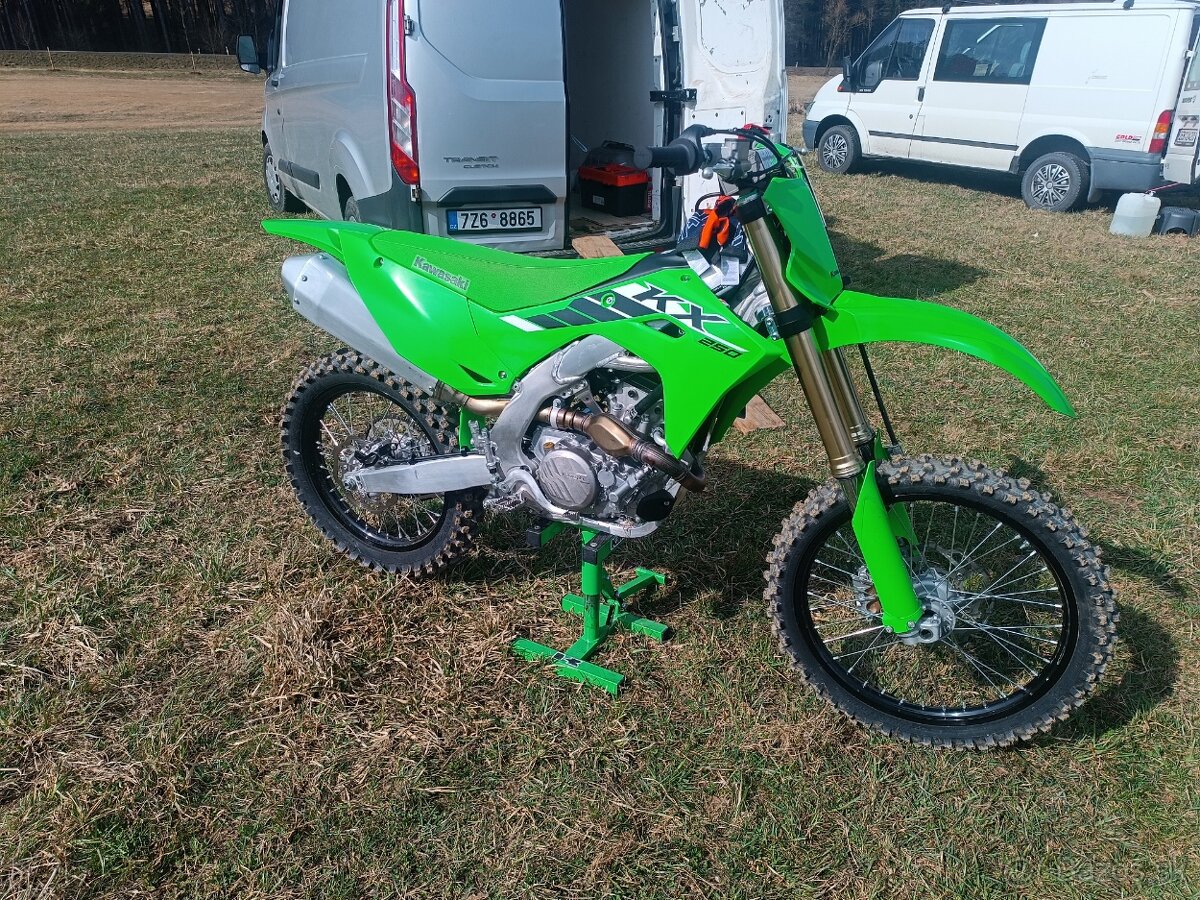 Kawasaki kx 250 f