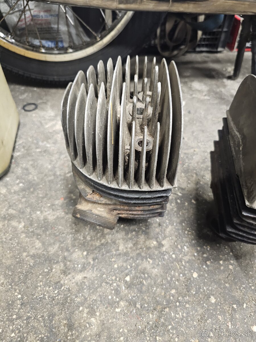 Valce hlavy jawa 350 - 2