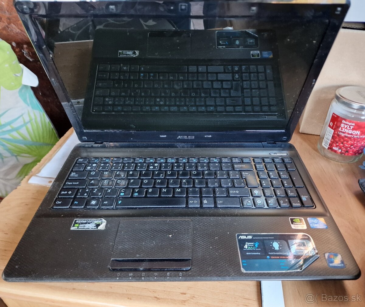 Starý Notebook Asus - 2