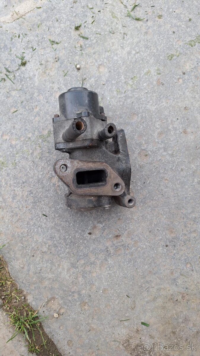 Diely nissan xtrail t30 2.2cdi - 2