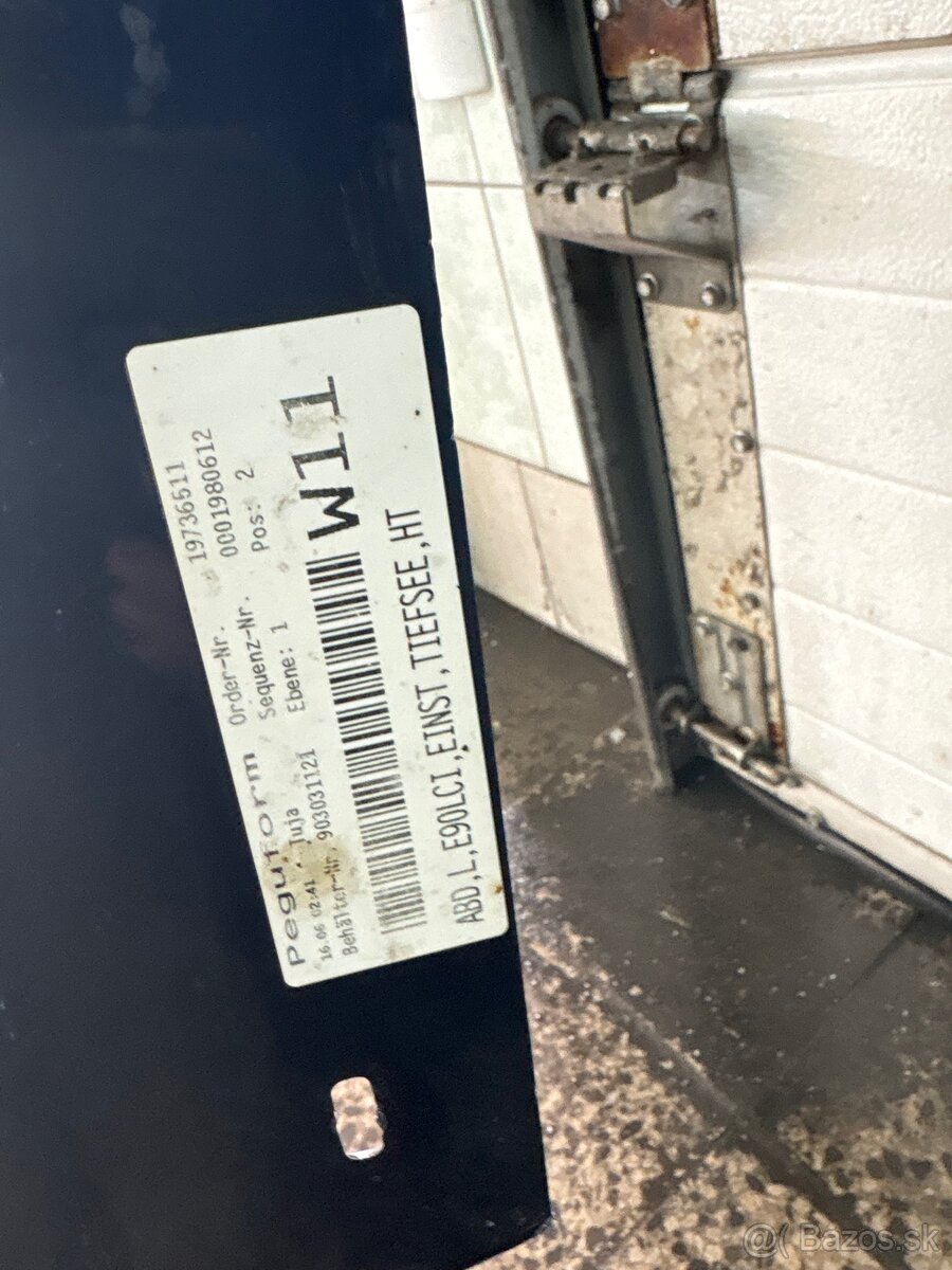 BMW E90 E91 bočné prahy - 2