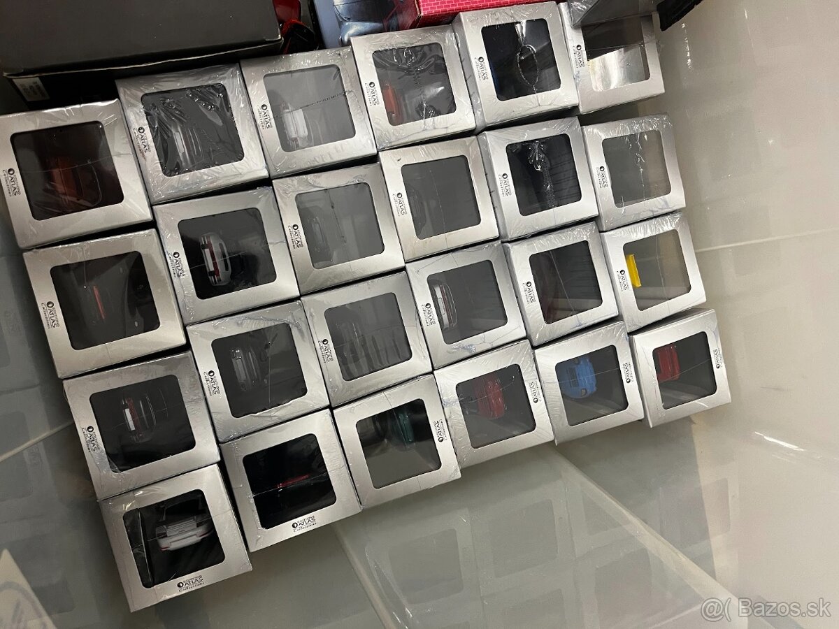 Porsche kolekcia Atlas - komplet 25ks, DVD, pohladnice, plag - 2