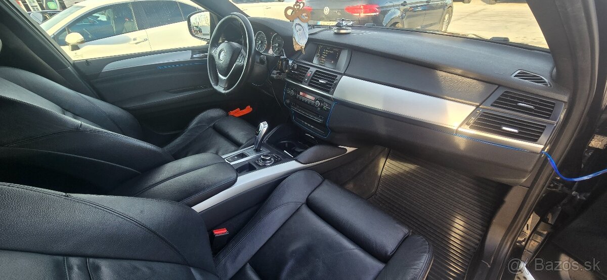 Predavam BMW x6 2014 - 2