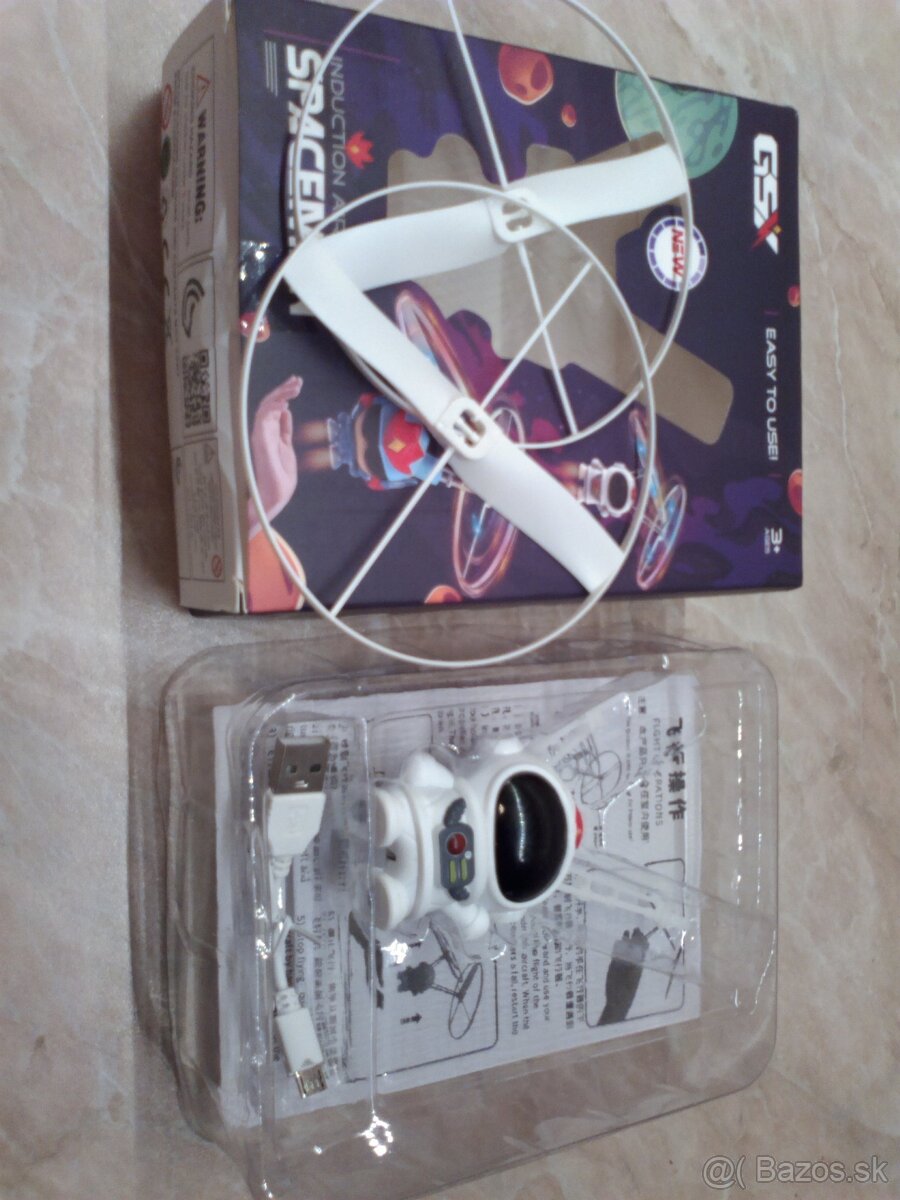 Lietací kozmonaut - 2