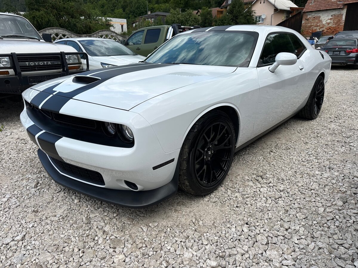 2023 Dodge Challenger 5,7 V8 Automat 30000km - 2