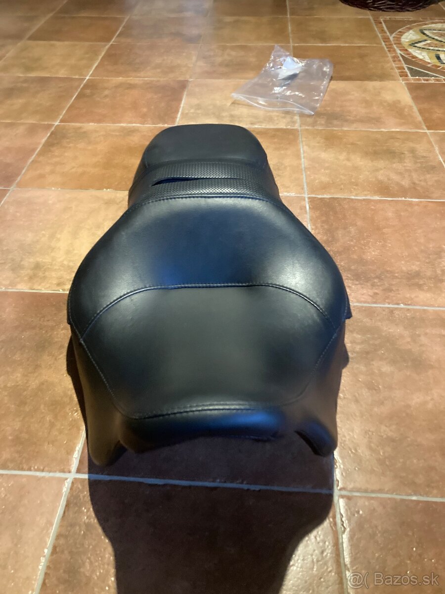 Sedlo na motorku HD - 2